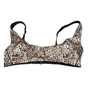 Victoria Secret large  𝅺Leopard print black reversible bra